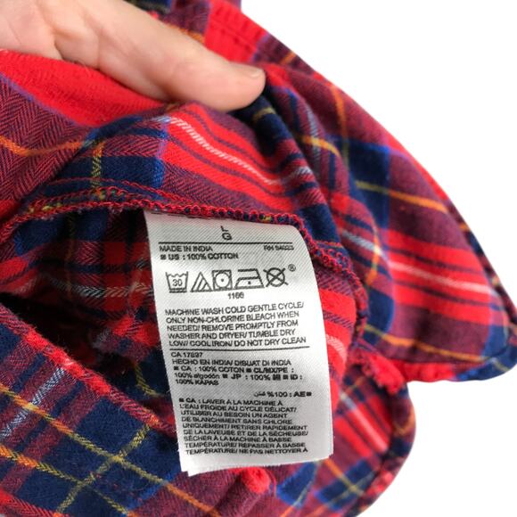 Old Navy The Classic Shirt Womens Sz L Red Blue Yellow Plaid Cotton Button Front - Picture 4 of 6